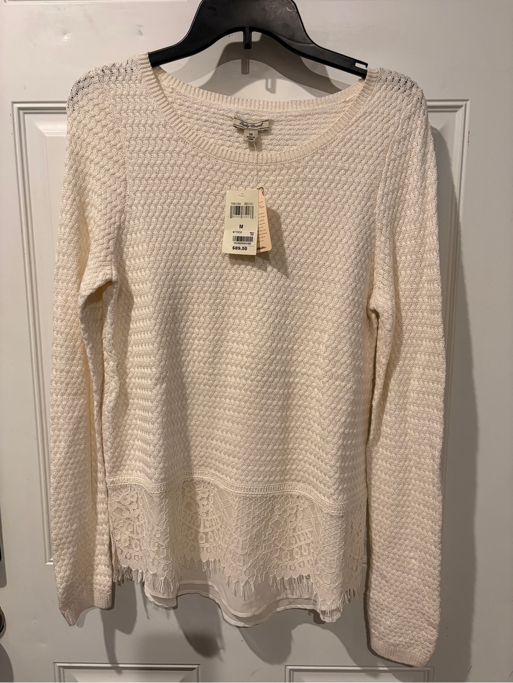 NWT’s. Lucky Brand women’s cream/ivory knit sweater. Sz M.